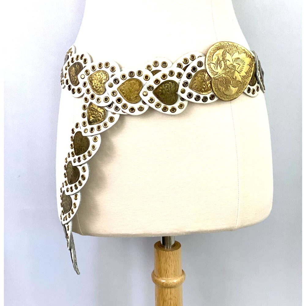 Vintage White Leather & Gold Metal Wrap Belt 1980's 48”